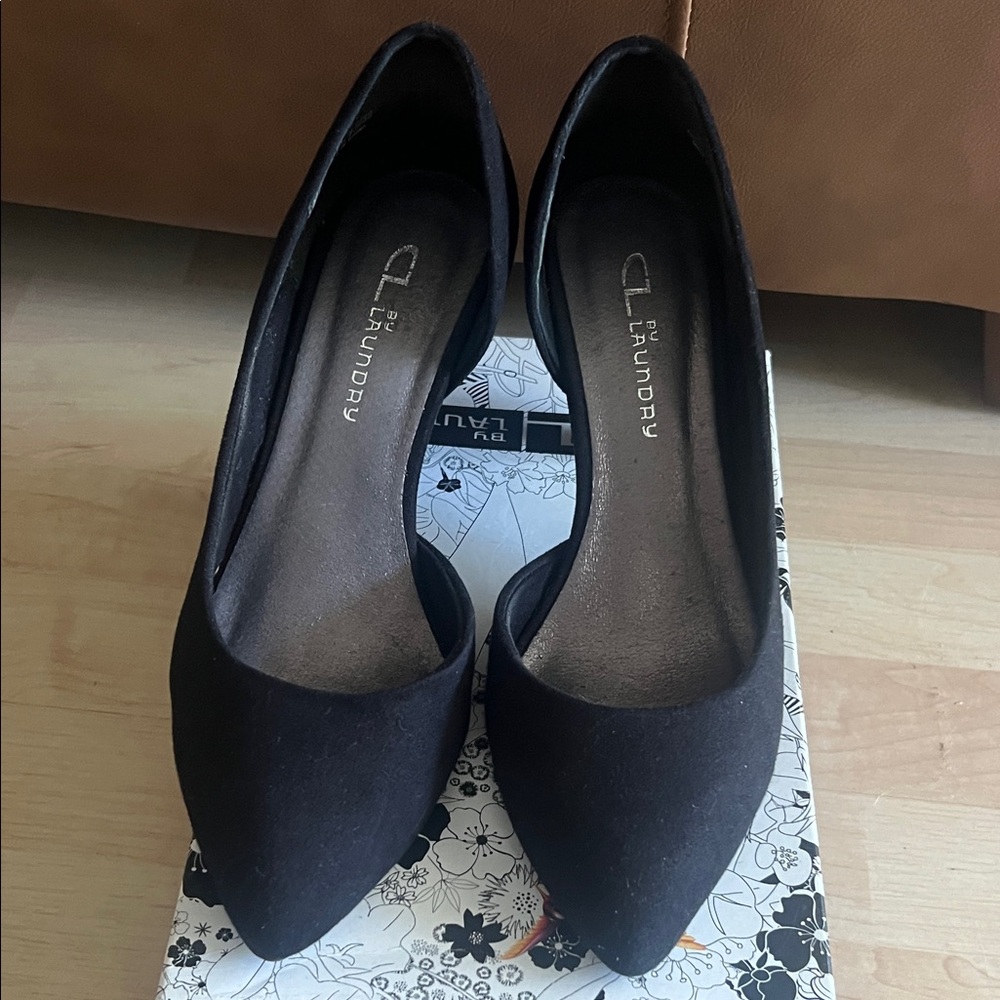 Chinese Laundry Elegant Black Suede Heels